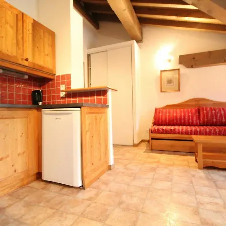 Διαμέρισμα 4 Pers A Val Cenis, Au Pied Des Pistes, Parking, Wifi Et Balcon - Fr-1-508-145 Lanslevillard