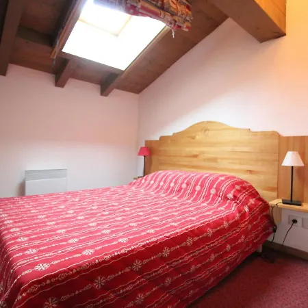 4 Pers A Val Cenis, Au Pied Des Pistes, Parking, Wifi Et Balcon - Fr-1-508-145 Apartment *